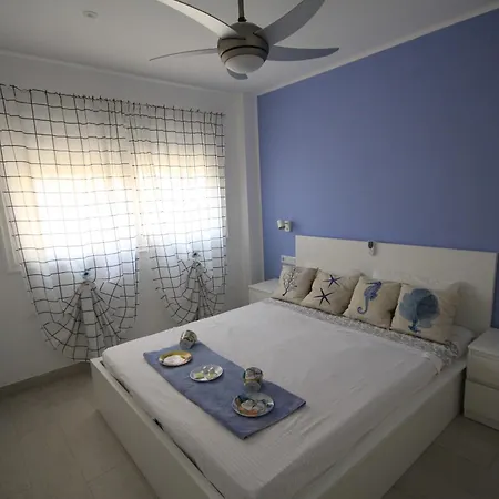 Cristianos - Two Bedrooms - Flayla-c